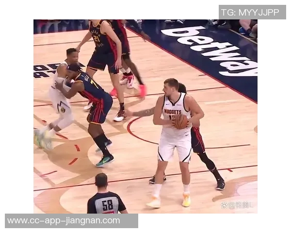 掘金主场遭遇四连败球迷不满发出嘘声引发关注 掘金主场遭遇四连败球迷不满发出嘘声引发关注